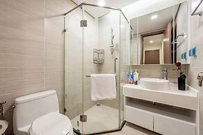 Apartment in Landmark-Vinhome.CTP by Yen