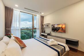 Apartment in Landmark-Vinhome.CTP by Yen