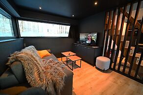Eco Holiday Home in Viroinval in Nature
