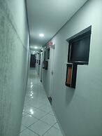 Hotel anoitecer