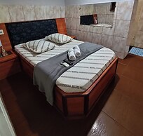 Hotel anoitecer