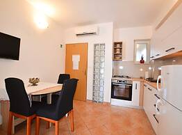 Classic and Elegant Rovinj Apartments With Balcony