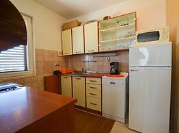 Classic and Elegant Rovinj Apartments With Balcony