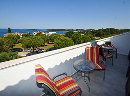 Classic and Elegant Rovinj Apartments With Balcony