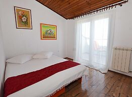 Classic and Elegant Rovinj Apartments With Balcony