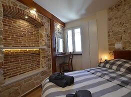 Urban and Upscale Homes Rovinj Old Town