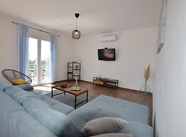 Lush and Sweet Escape Apartments