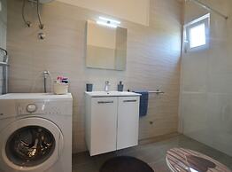 Lush and Sweet Escape Apartments