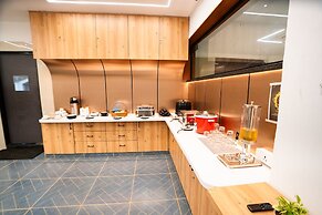 Sunrise Business Hotel