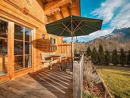 Exclusive Chalet in Kitzbuhel, on the ski Slope