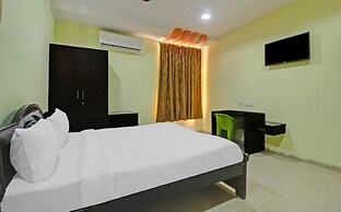 Goroomgo LA GRACE Suit Bhubaneshwar