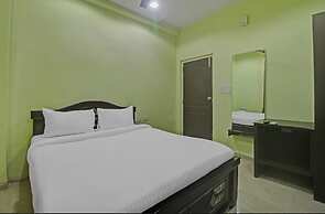 Goroomgo LA GRACE Suit Bhubaneshwar