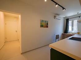 Smart and Cozy Downtown Rovinj Nooks