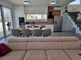 Sunset Garden Villa in Kanfanar