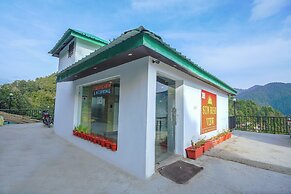 Pax Hotel Sunrise View Dalhousie