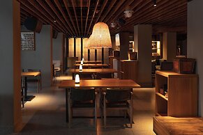 Sanchunli Meng Resort Hotel