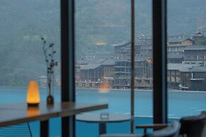 Sanchunli Meng Resort Hotel