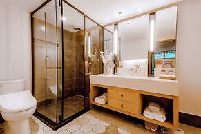 Sanchunli Meng Resort Hotel