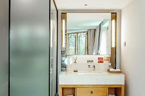 Sanchunli Meng Resort Hotel