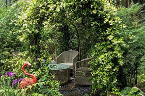 Sanchunli Meng Resort Hotel