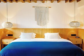 Sanchunli Meng Resort Hotel