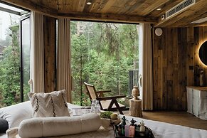 Sanchunli Meng Resort Hotel