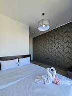 Two bedroom with balcony and terrace