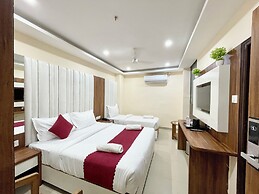 Hotel SRK - near Temple