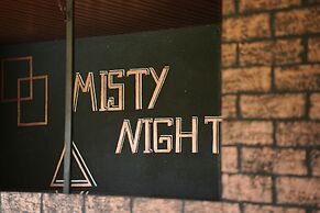 Misty Night Jungle Side Resort