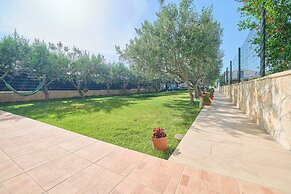 Beachfront Villa Mihovil With Direct Beach Access