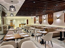 XU San Stefano Hotel