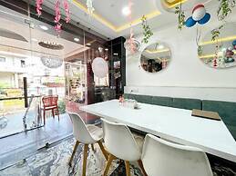 Hotel Rudra - near Ghats and Temple