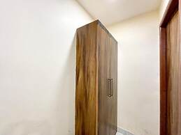 Hotel Rudra - near Ghats and Temple