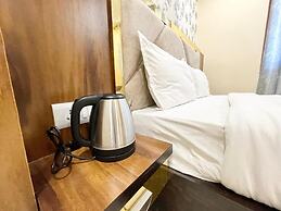 Hotel Rudra - near Ghats and Temple