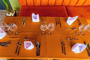 T-Stone Apartment Hotel