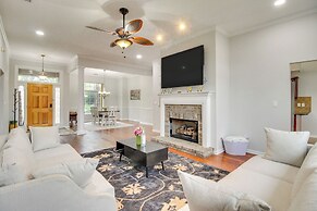 3 Mi to Oglethorpe Mall: Home w/ Fenced Yard!