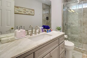 3 Mi to Oglethorpe Mall: Home w/ Fenced Yard!