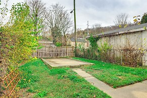 3 Mi to Dtwn: Covington Getaway w/ Backyard