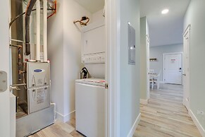 Walk to Beach: Traverse City Condo on Front Street