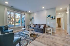 Walk to Beach: Traverse City Condo on Front Street