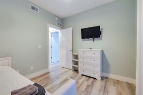 Walk to Beach: Traverse City Condo on Front Street