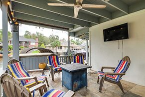 Dock & Outdoor Entertainment: Home on Lake Conroe