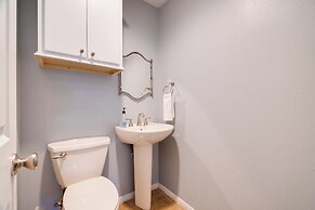 Dock & Outdoor Entertainment: Home on Lake Conroe