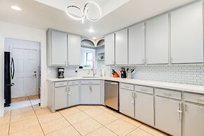 Dock & Outdoor Entertainment: Home on Lake Conroe