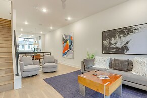 Near Downtown: Luxury Townhome in Bentonville!