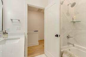 Near Downtown: Luxury Townhome in Bentonville!