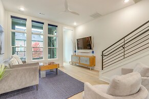 Near Downtown: Luxury Townhome in Bentonville!