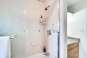 4 Mi to Ocean: Quiet Keaau Apartment