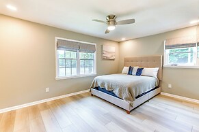 5 Mi to Victoryland Casino: Secluded Home w/ Deck!