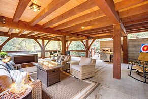Bear Lodge, Waterfront Cabin Sutter Creek